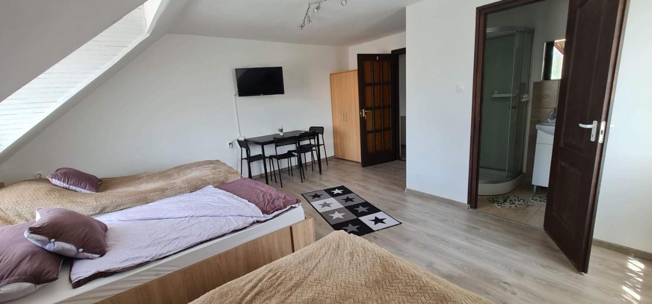 Arató Vendégház Pécs Exterior foto